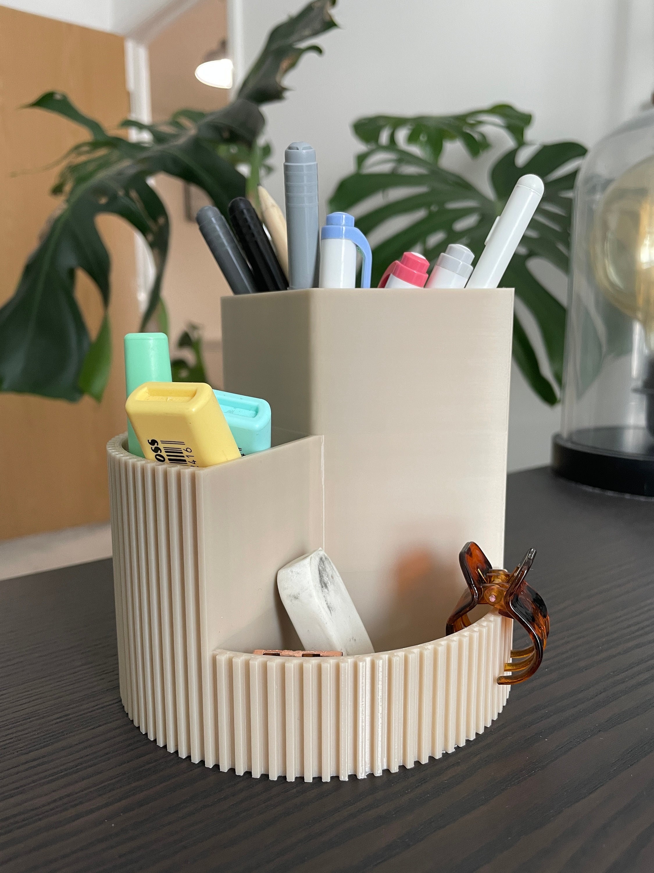 Circle Minimalist Desk Organiser Storage Office Cosmetic Multifunctional Brush Pen Holder