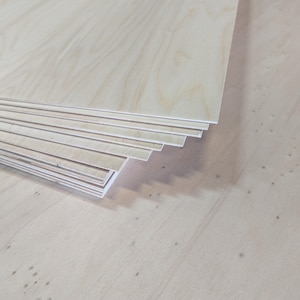 1/8” (3mm) 20" x 30" Baltic Birch Plywood 18 pieces B/BB (no patches on 1 side) -- 19 15/16" x 29 15/16" Approx. Actual Size