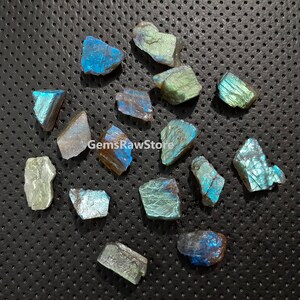 10 Piece Flashy Labradorite Raw Size 16-20 MM, Natural Rough Labradorite, Blue Labradorite Flashy Gemstone Raw For Jewelry Making image 2