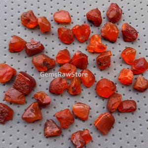 20 Piece Pack Carnelian Raw, 8-12 MM Size, Natural Carnelian Gemstone, Unpolished Carnelian Rough Stone For Jewelry Making, Pendant, Ring