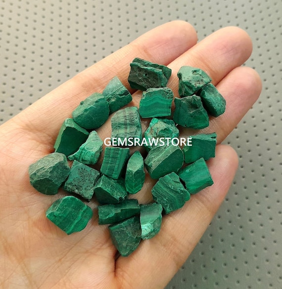 10ピース 原石グリーンマラカイト：原石結晶（12-15 MM） - Etsy 日本