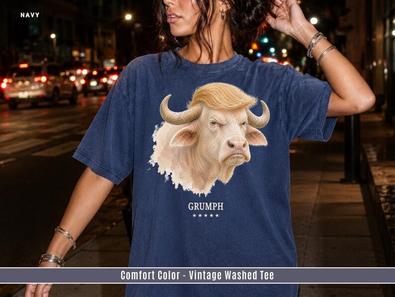 Navy Comfort Colors GRUMPH buffalo graphic tee styled as urban festival streetwear.
