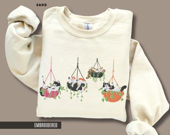 Cat Mom Sweatshirt Cozy Mom Crewneck Embroidered Feline Jumper Gift Women Casual Wear Pet Owner Sweater Cute Animal Shirt Christmas Present