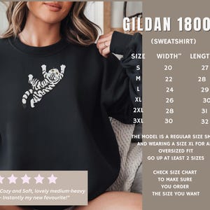 Grappige kattentrui met geborduurd design, grijze gestreepte kitten, klimmende kat, schattige dierenkleding, leuk cadeau-idee voor kattenliefhebbers. afbeelding 7