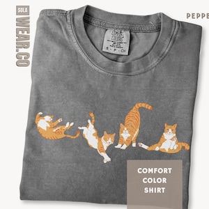 【in a row】[UNISEX] Cats Overfit T-shirt Cats in a Row Tshirt - Etsy