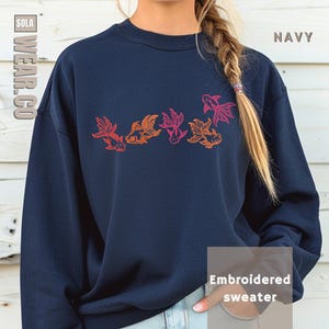 Fancy Goldfish Embroidered Clothing Colorful Fish Design Sweatshirt Aquatic Aesthetic Apparel Koi Pattern Shirt Aquarium Hobby Wear Orange Red Pink Goldfish Details Fishkeeper Gift Idea Dad Present Fish Tank Enthusiast Clothing Aquarist