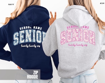 Felpa con cappuccio personalizzata per studenti dell'ultimo anno, con nome e anno del college, stampa toile de Jouy, regalo di laurea, giacca per gita scolastica o settimana al mare 2026 2027