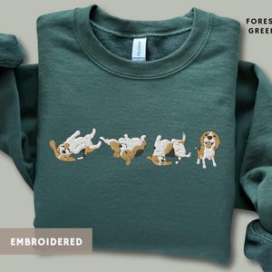 BEAGLE Embroidered Crewneck Sweatshirt Dog Owner Mom Dad Gift Trendy Happy Smiling Puppy Sweater Cute Pet Lover Present Fathers Day Mothers