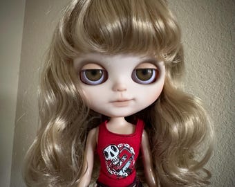 Roxie - Custom Vintage 2000s Blythe Doll - Blond hair - OOAK Painted - My Blythe Doll