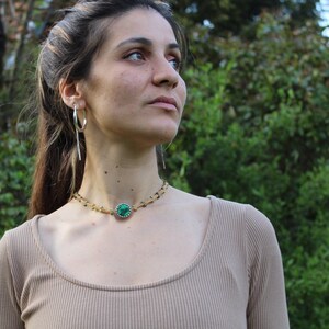 collier macramé avec pierre malachite