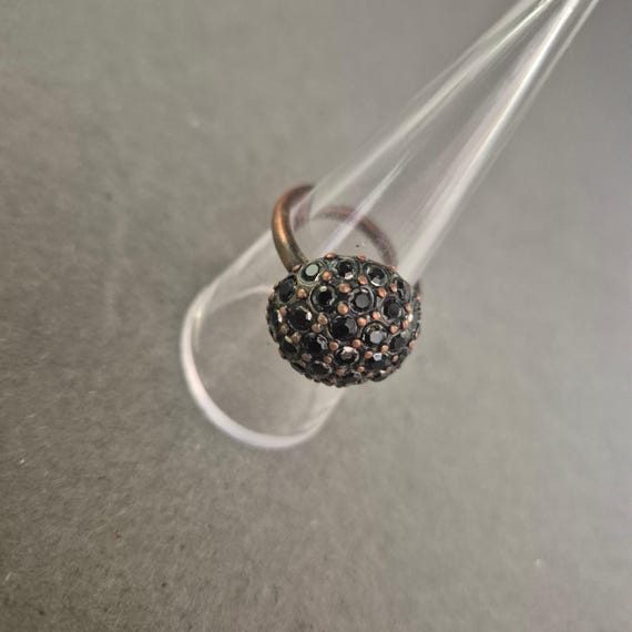 Statement-Ring mit schwarzen Strasssteinen im Vin… - image 5