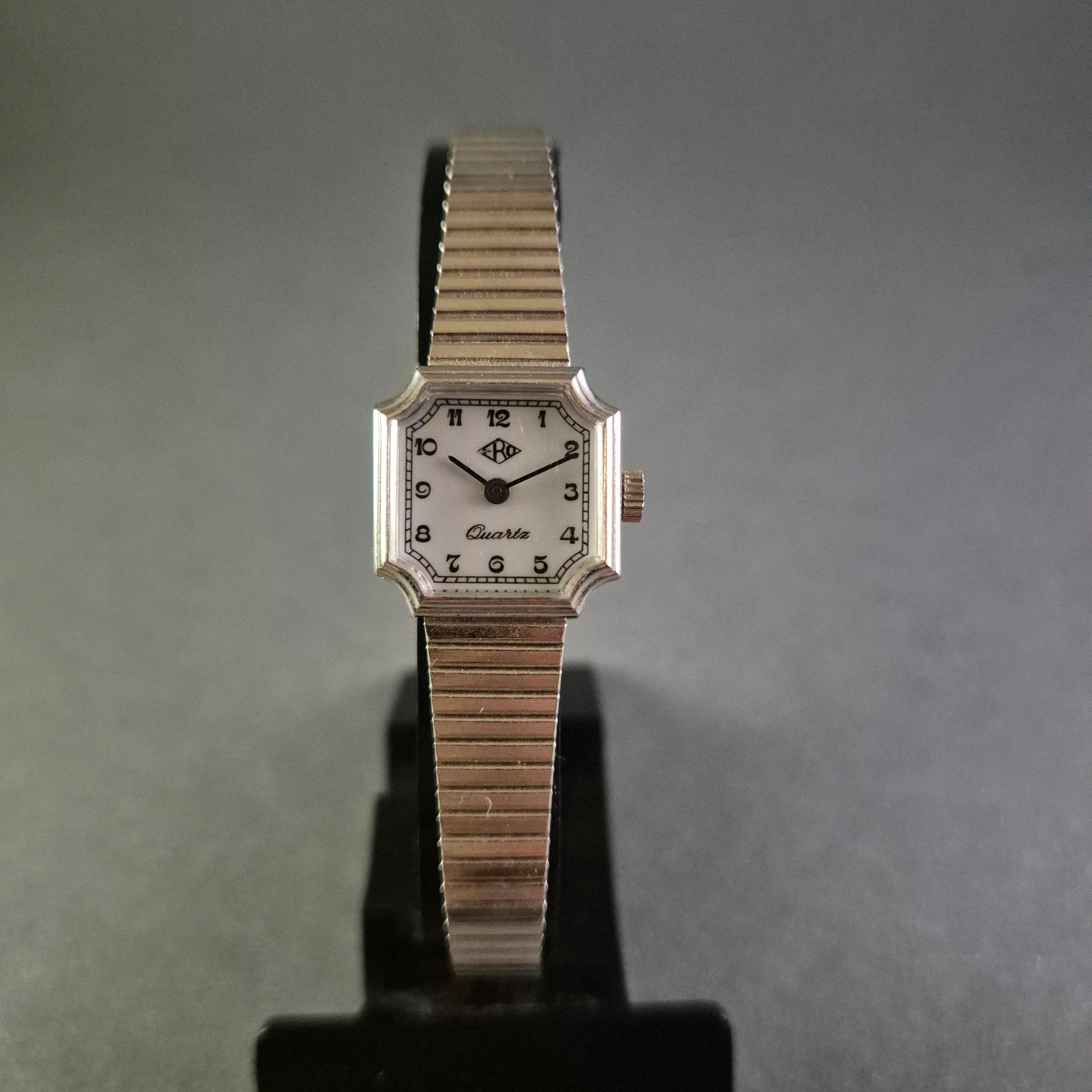 Classic Ladies' Watch From Ero – Elegant Design for Everyday Use