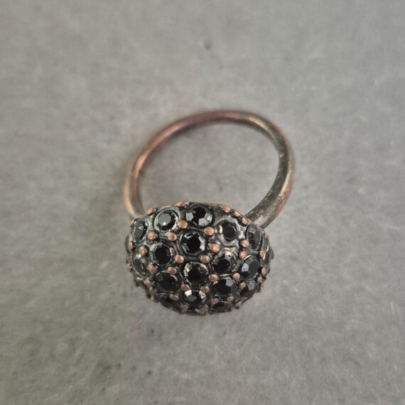 Statement-Ring mit schwarzen Strasssteinen im Vin… - image 1