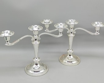 Elegante Versilberte Kerzenständer – Klassisches Set im Perlenrand Design