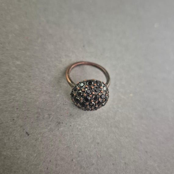 Statement-Ring mit schwarzen Strasssteinen im Vin… - image 2