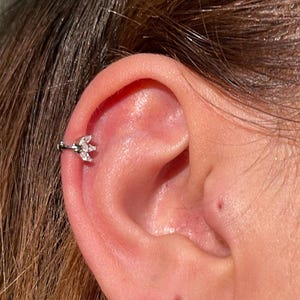 925 Sterling Silver Original Piercing, Shining Cartilage Earrings, Hidden Helix Piercing, Climber Cartilage Earring, Elegant, Modern Design