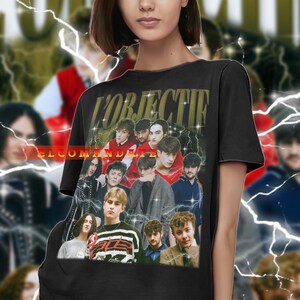 Koszula vintage L OBJECTIF, koszulka L Objectif Homage, koszulki L Objectif Fan, sweter L Objectif w stylu retro z lat 90., prezent merchowy L Objectif, L Objecti