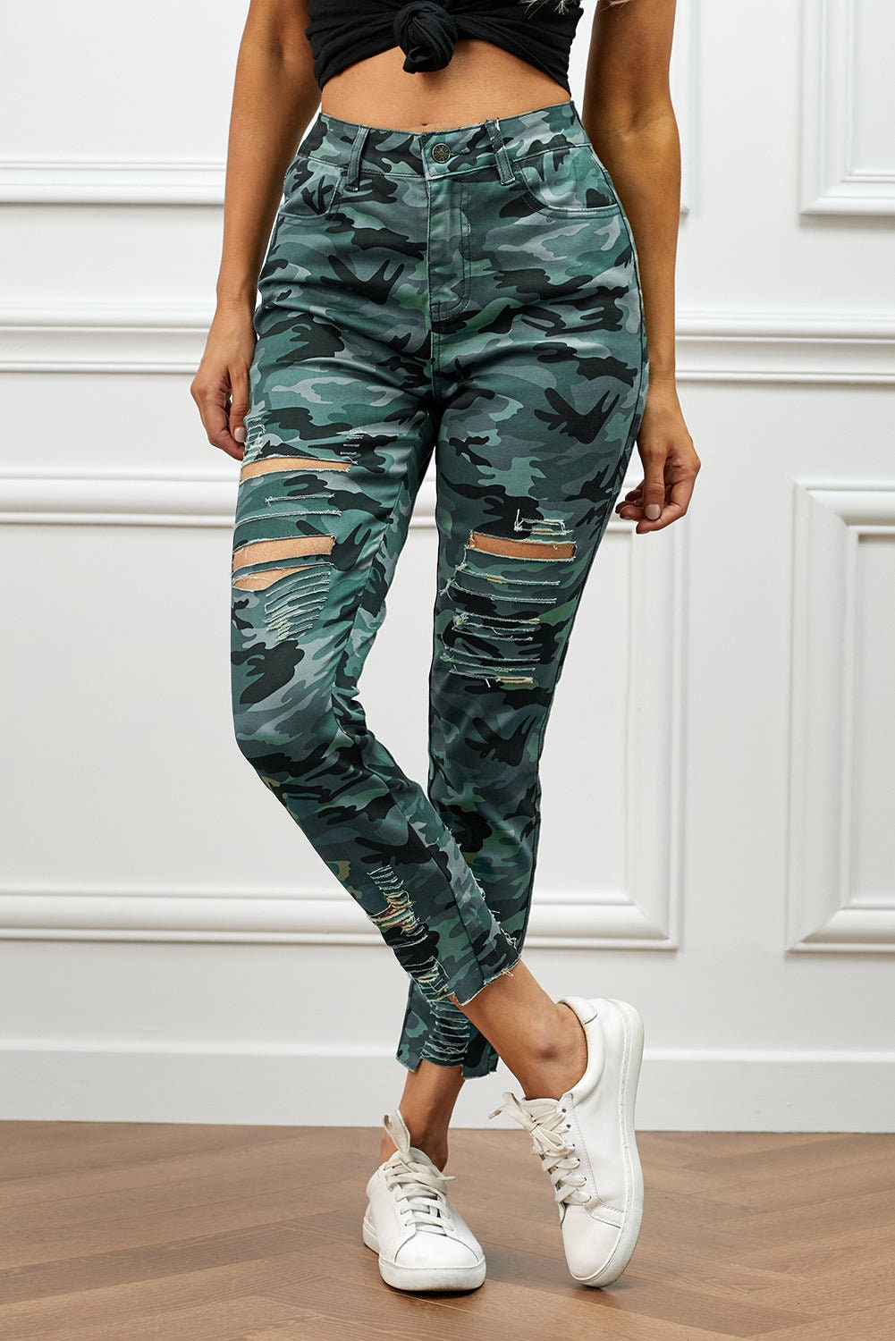 Camo distressed hotsell women's jeans