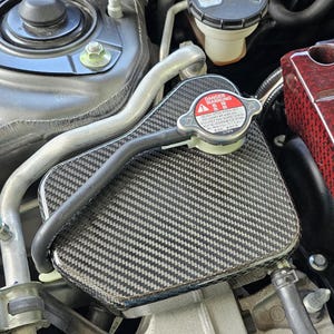 Carbon fiber Coolant Cover compatible with Honda Civic Type R FK8, FL5