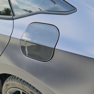 Carbon Fiber Gas Cap Cover for Civic 11 Sedan/SI