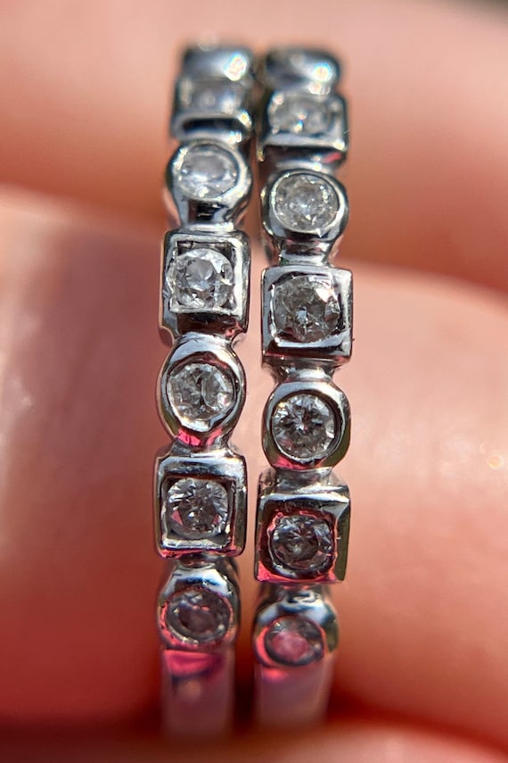 White Gold Diamond Square/Circle Pattern Stacking 