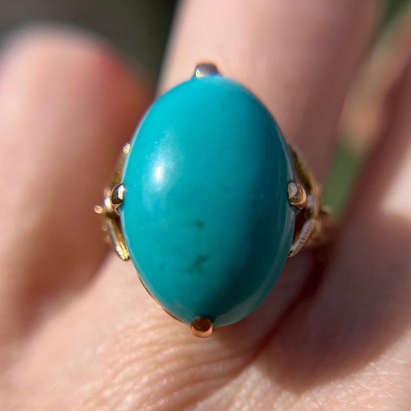 Vintage Turquoise Cabachon 14k Ring