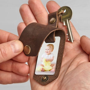 Porte-clé photo, porte-clé pour papa, porte-clé photo papa, porte-clé en cuir, photo gravée, cadeau porte-clé personnalisé, porte-clé petit ami