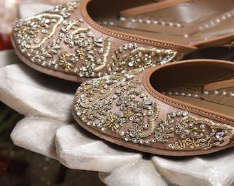 Neutral Taupe base juttis - handmade genuine leather punjabi jutti/khussa/mojari/flats/bridal shoes