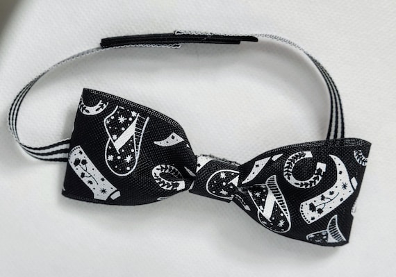 Dog Extra Small Bowtie, Dog Accessories, Cat Bowtie, Cat Accessories, Pet Neckwear