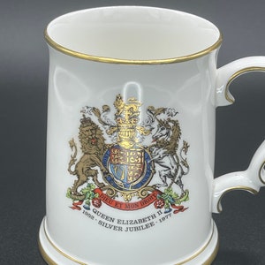 Vintage Queen Elizabeth II Silver Jubilee Tankard. Royal Grafton. 1977. Royal Family. Unique Gift.