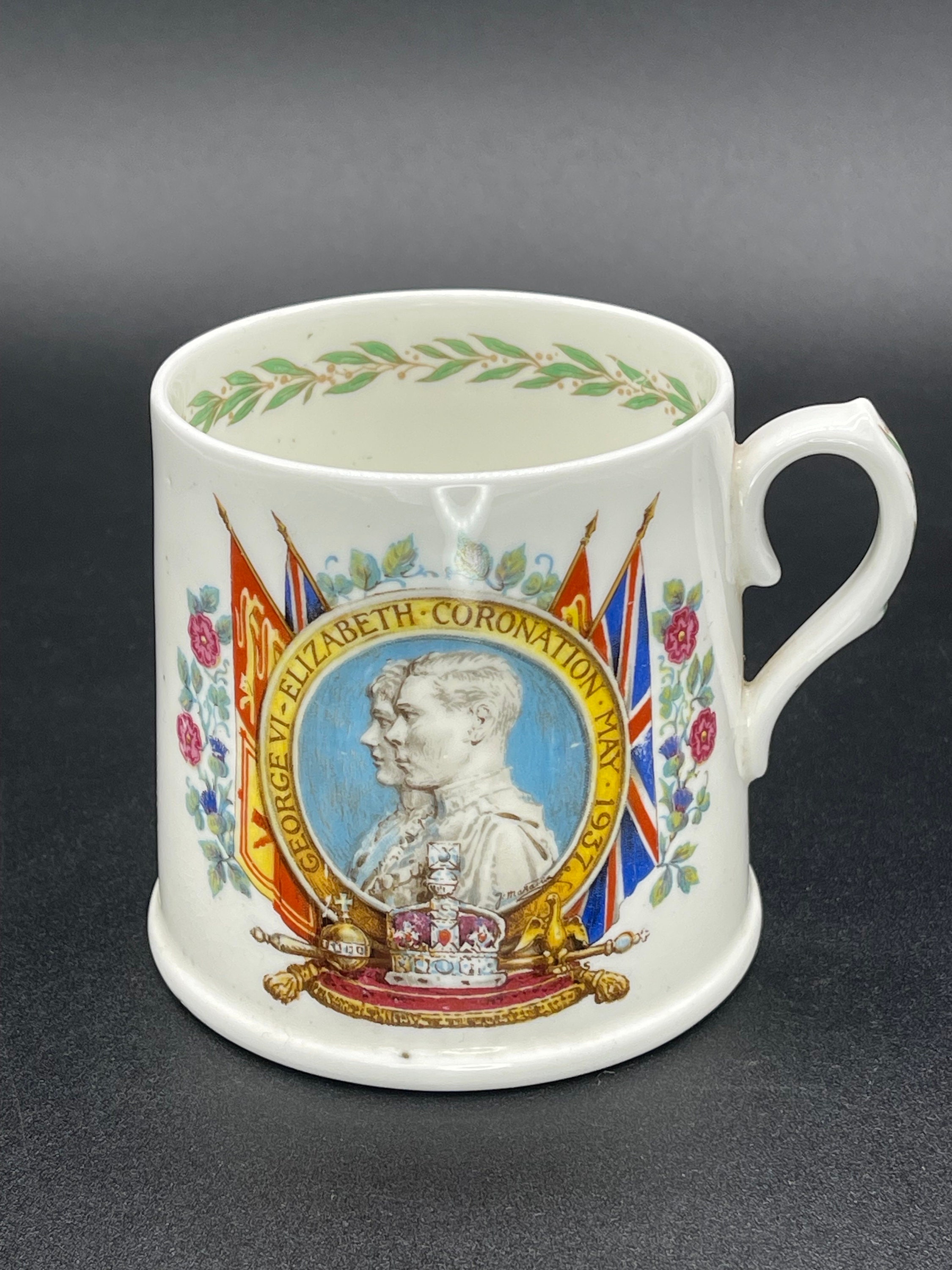 Royal doulton queen elizabeth - Etsy 日本