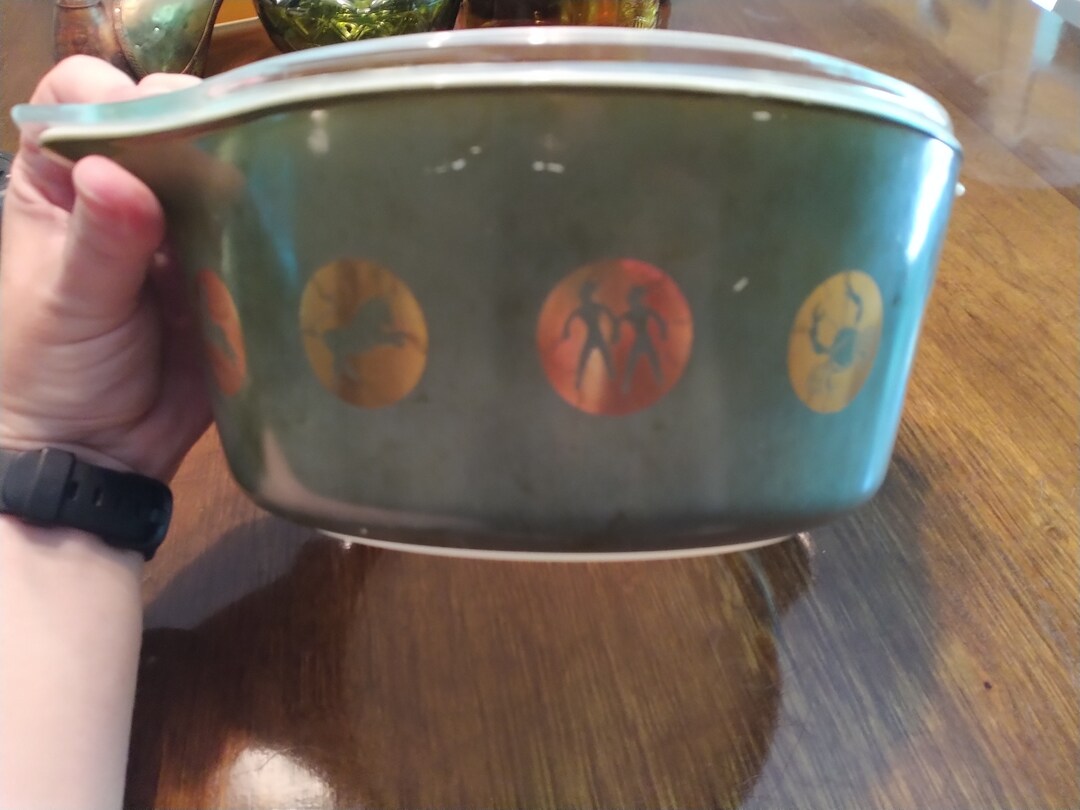 Rare Zodiac Pyrex 2 1/2 Qt. Casserole Dish With Lid Etsy