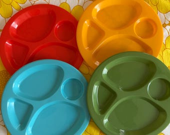 MCM Picnic Plate Set (4)