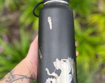 Botella de agua de anime personalizada: vaso de acero inoxidable de 32 oz o 40 oz grabado con láser