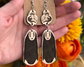 Pendientes Sin Rostro, Joyería Grabada con Láser, Joyería de Anime con Estilo
