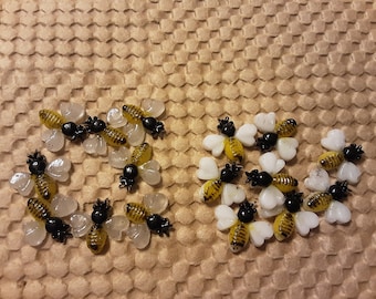 96 coe fused glass bees, fusing, embellishments, mosaic