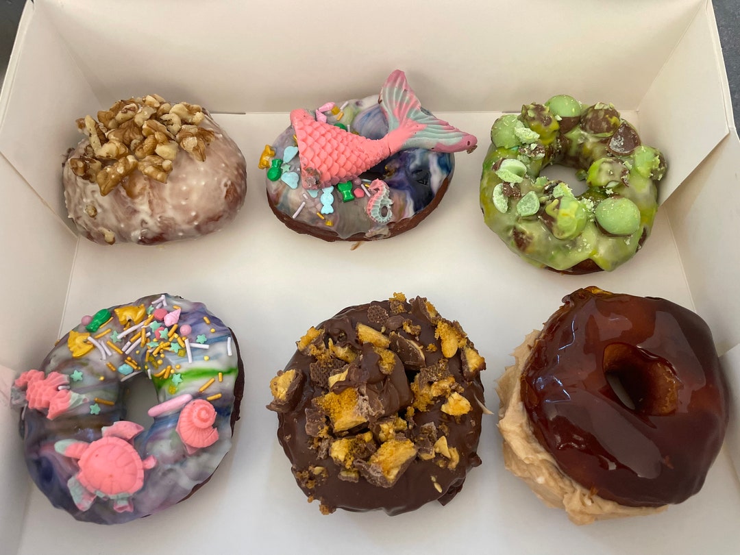 Dollys 12 Donut Therapy Etsy