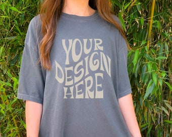 Comfort Colors C1717 Pepper Front Mockup Oversized Outdoors Mockup Model Mockup Trendy Mock Gray Colored Shirt Cowgirl Aesthetic Mockup