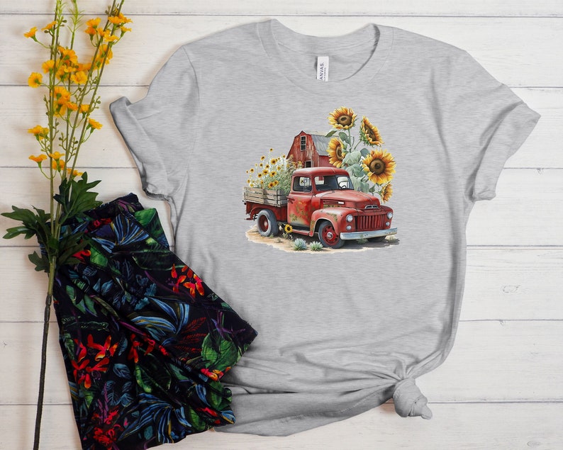 Rustic Red Farm Truck with Sunflowers t-shirt, Rustic truck country farm shirt, country barnyard sunflowers tshirt, classic vintage truck bild 3