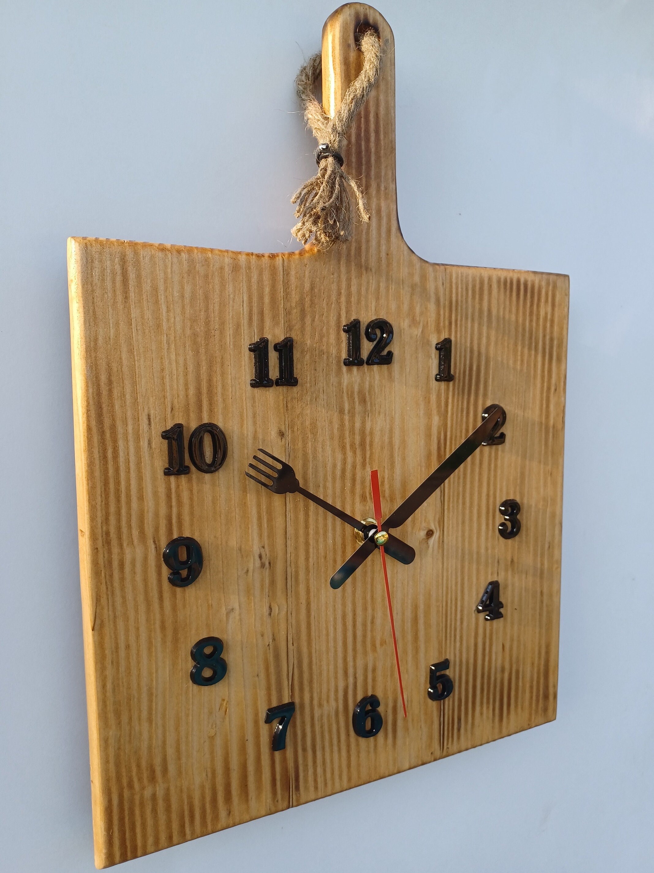 Farmhouse Rustic Cutting Board Wall Clock.natural Color,silent Non