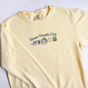 Felpa girocollo leggera ricamata Leif Green Thumb Club Gardening AC