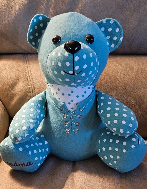 メモリーベアぬいぐるみ：衣類から手作り（18インチのテディベア、足跡