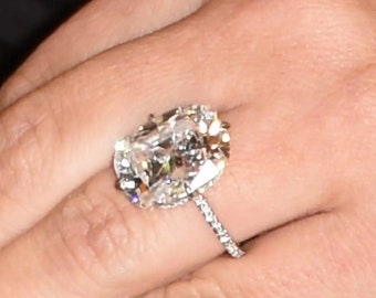 6 CT Elongated Cushion Cut Moissanite Engagement Ring, Kim Kardashian Inspired Ring, 14K Gold Wedding Ring, Celebrity Ring, Big Diamond Ring
