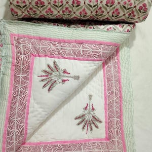 Handmade quilt in fine cotton, reversible hand block printed jaipur razai, 100% cotton blanket throw, comforter quilt hand block printed