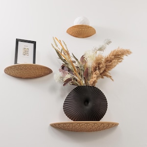Rustic floating shelf - Half round shelves, Half circle shelf, Wood shelf living room or bathroom - Round shelving units, Housewarming gift