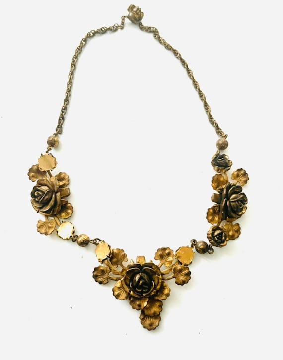 vintage les glass cluttered rose floral necklace, 