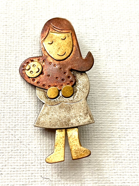vintage vintage mixed  material girl with pet pin,