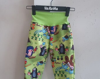 Warme Softshellhose innen angerauter Fleece für nasse und kalte Tage, Muster Pauli Maulwurf im Garten Hase Igel in Grün verschiedene Größen