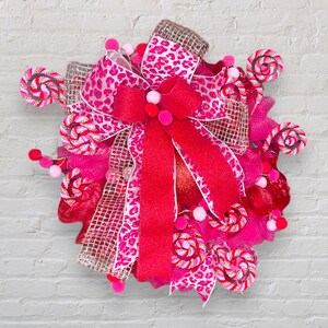 Large Valentine’s wreath pink love wreath, Pink red and gold ribbon and ornaments, Festive wreath for front door, Valentine’s Day ornament