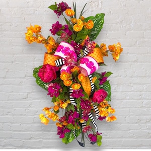 Guirnalda floral rosa y naranja, corona para puerta de entrada, estilo rústico, regalo para el Día de la Madre, decoración de primavera